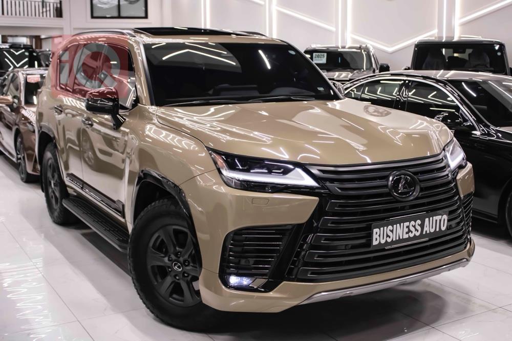 Lexus LX